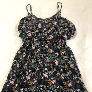 H&M Divided Size 6 Flowered Dress